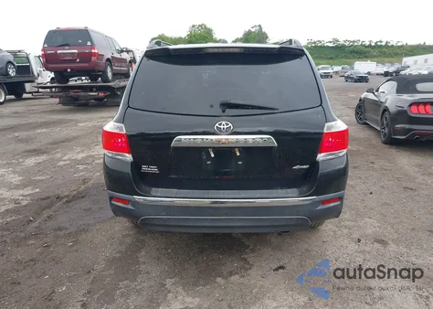 2012 Toyota Highlander Se V6 z USA, uszkodzony, nr VIN 5TDBK3EH9CS142108